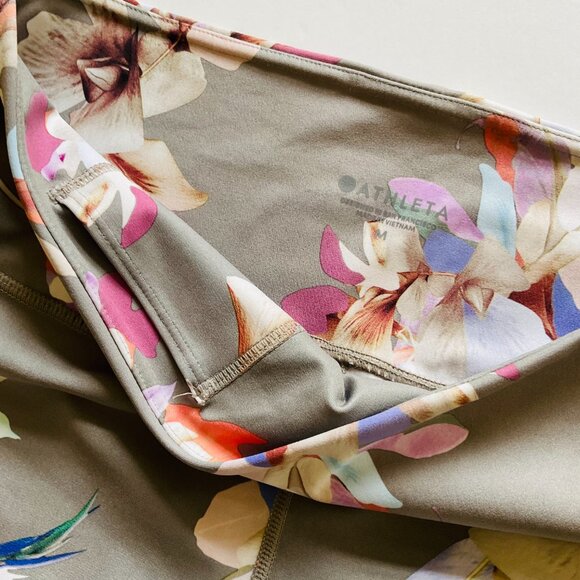 ATHLETA Women's Athletic Leggings EUC Size M - Picture 7 of 7